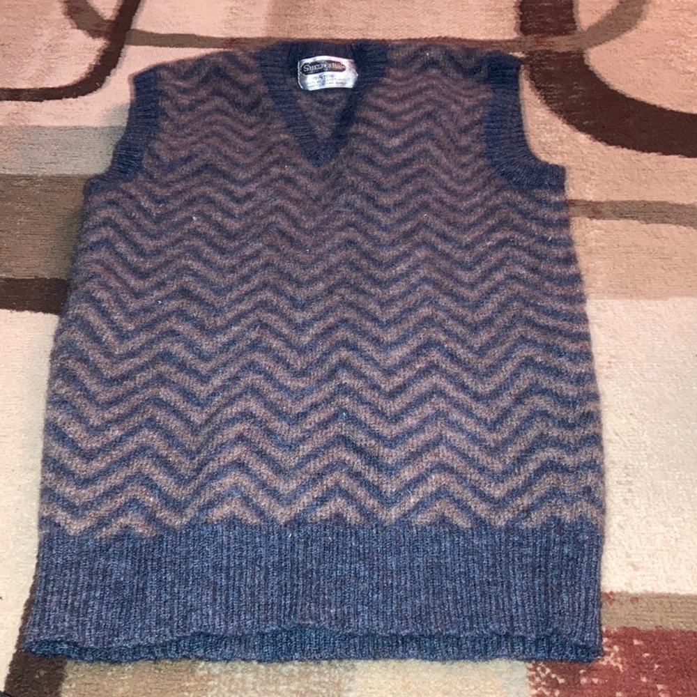Shelter Bay By Arrow 100% Wool Vest